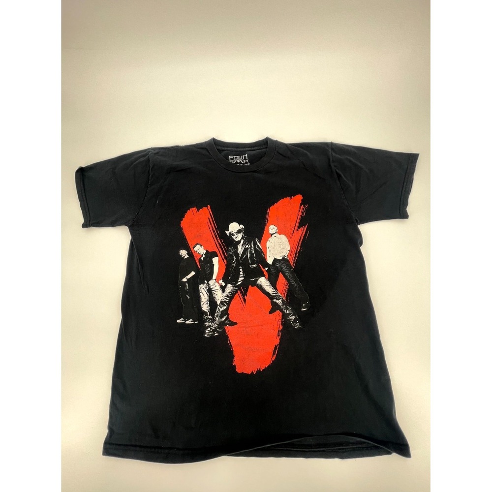 Vintage Edun Live U2 Vertigo Tour 2005 T Shirt Men Black Red Graphic Logo Cotton